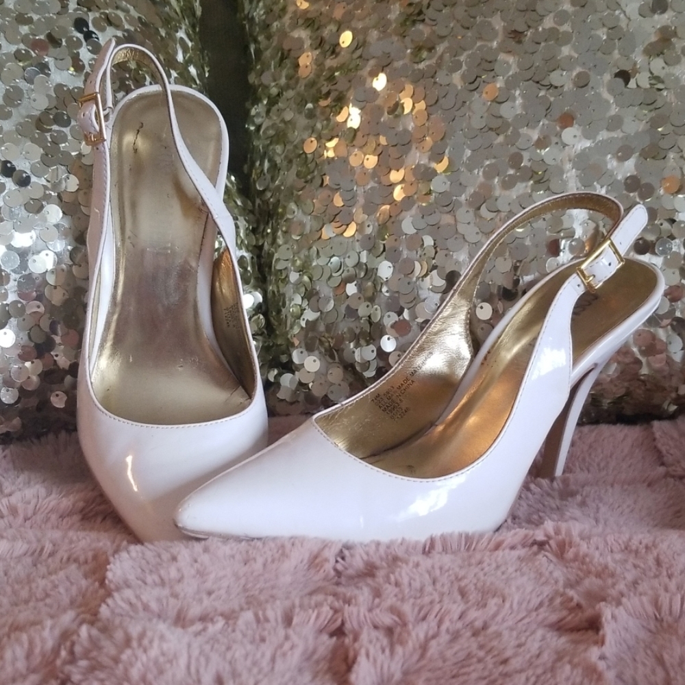 Cosmopolitan heels